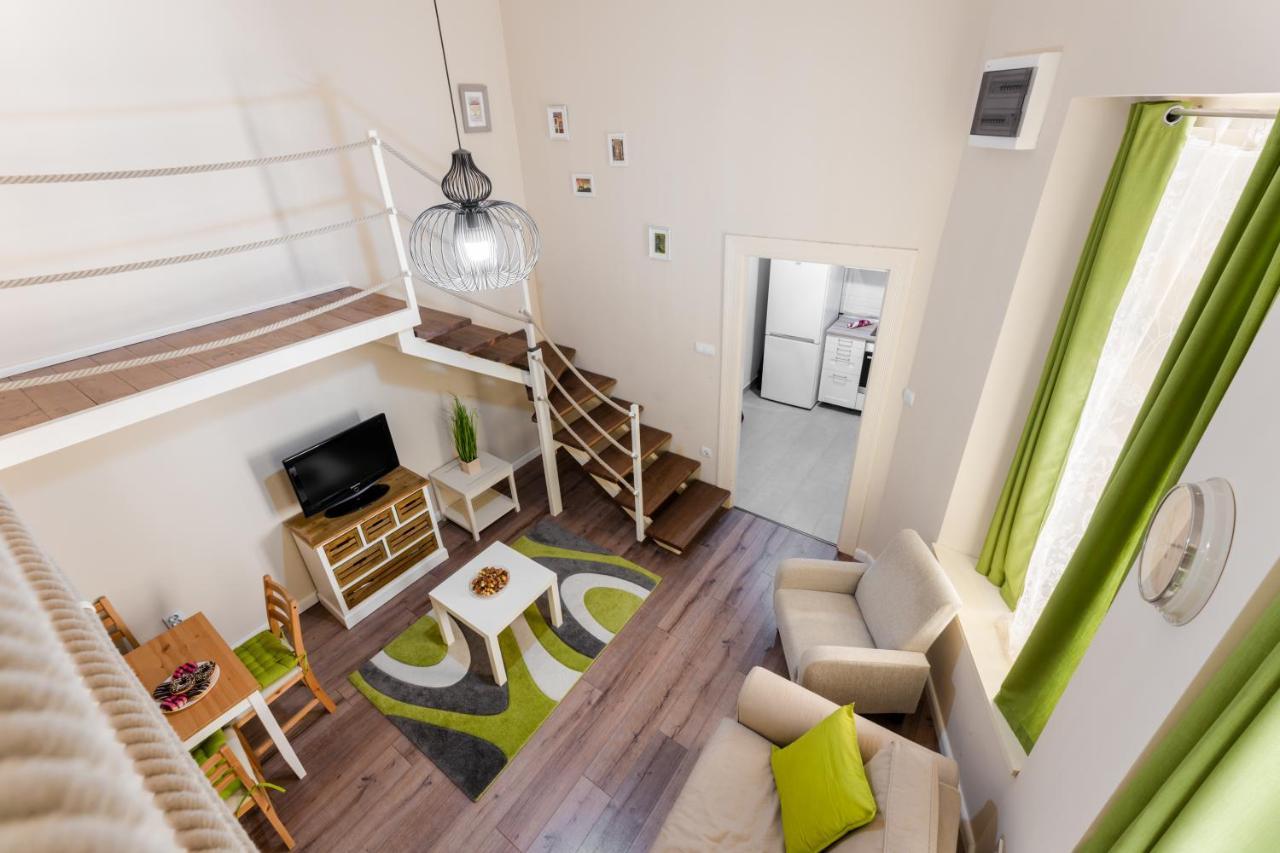 Downtown Greenie Apartman